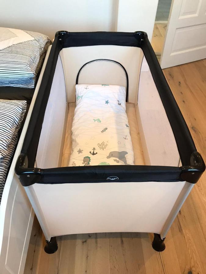 Ferienwohnung „Opa'S Tohuus“Mit Fahrraedern, Husum Husum  Dış mekan fotoğraf